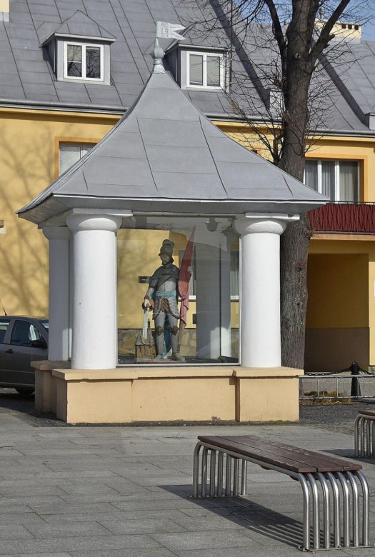 Zapomniane małopolskie miasto zwane małym Krakowem. Było ulubionym miejscem królowej Jadwigi 