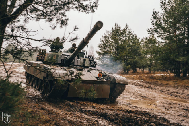 "Zawiszacy" za sterami legendy. Nowi kierowcy czołgów PT-91 w 15. Brygadzie