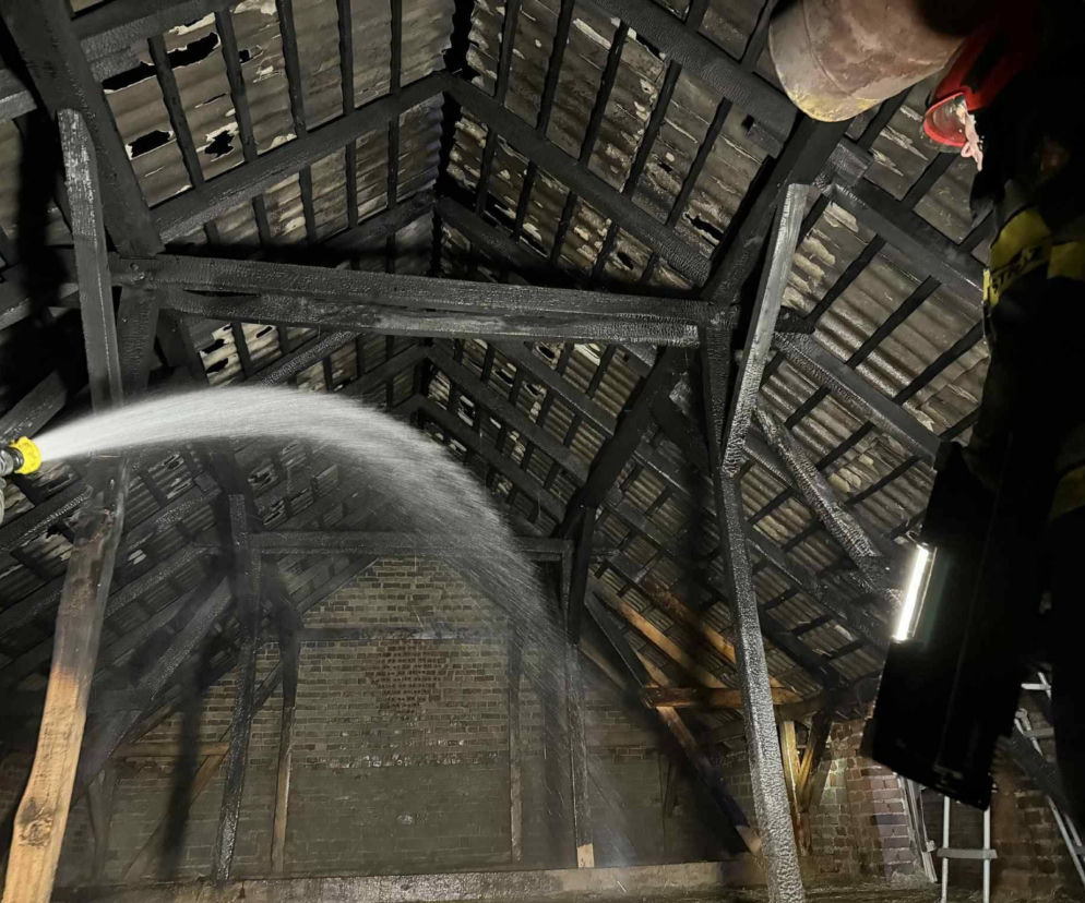 Duże straty po pożarze stodoły w Żegrówku w gminie Śmigiel