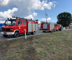 Zderzenie busa z samochodem ciężarowym na DK 10 w Makowiskach! [ZDJĘCIA]