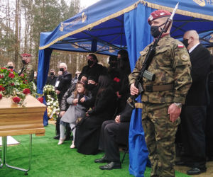  Pogrzeb Krzysztofa Krawczyka. Cmentarz w Grotnikach.