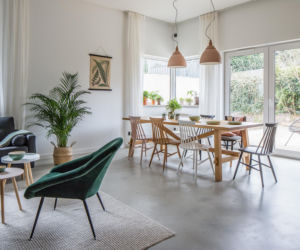 Ceny okien PCV 2026. Antracyt wciąż króluje? Porównanie cen producentów