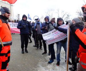 Protest antyszczepionkowców w Lublinie. Początek był przerażający