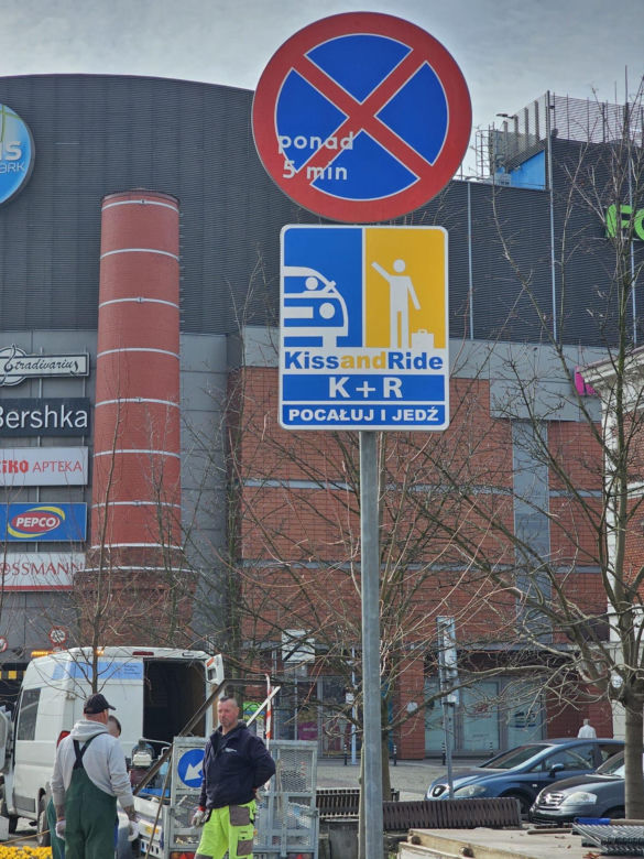 Kiss&Ride na placu Wolności w Rybniku