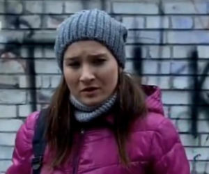 PRZYJACIÓŁKI 2 odc. 22. OPIEKUNKA (Karolina Syska)
