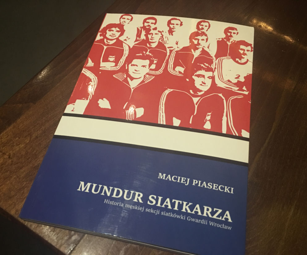 Książka Mundur Siatkarza