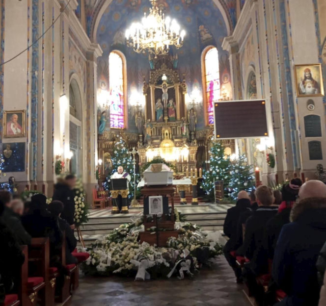 Pogrzeb 18-letniego Adama, który zginął pod dyskoteką