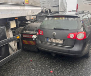 Karambol na autostradzie A4. Zderzyło się 7 samochodów