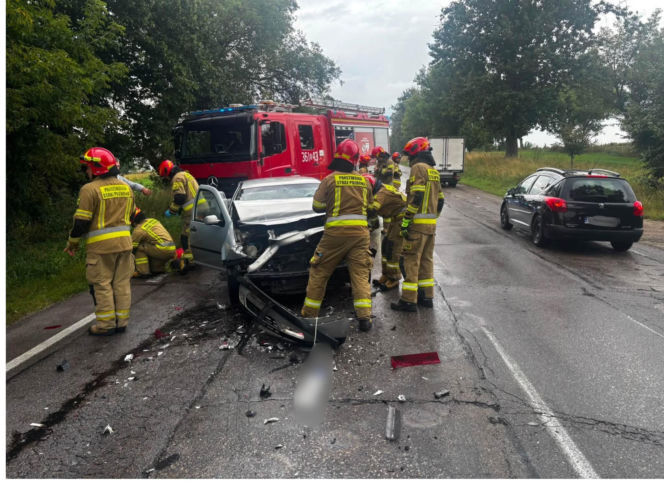 W Starych Kupiskach osobówka zderzyła się z cysterną przewożącą mleko
