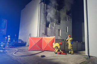 Tragiczny pożar w mieszkaniu w Kościanie. Nie żyje mężczyzna