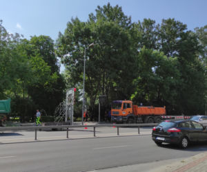 Prace przy budowie węzła przesiadkowego Krakowska-Planty w Tarnowie