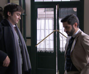 Akacjowa 38, odcinek 816: Pułkownik ryzykuje głową, by zdobyć fundusze na broń dla wojska