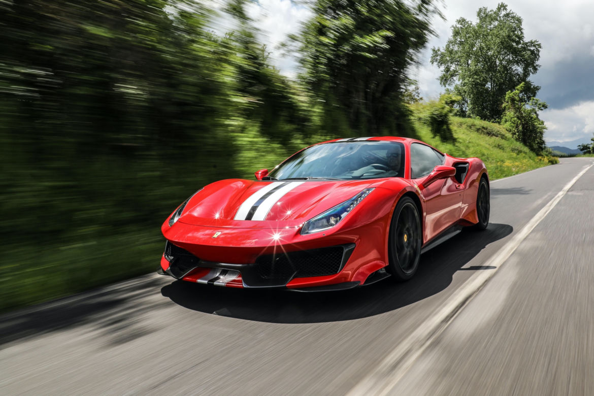 Ferrari 488 Pista 