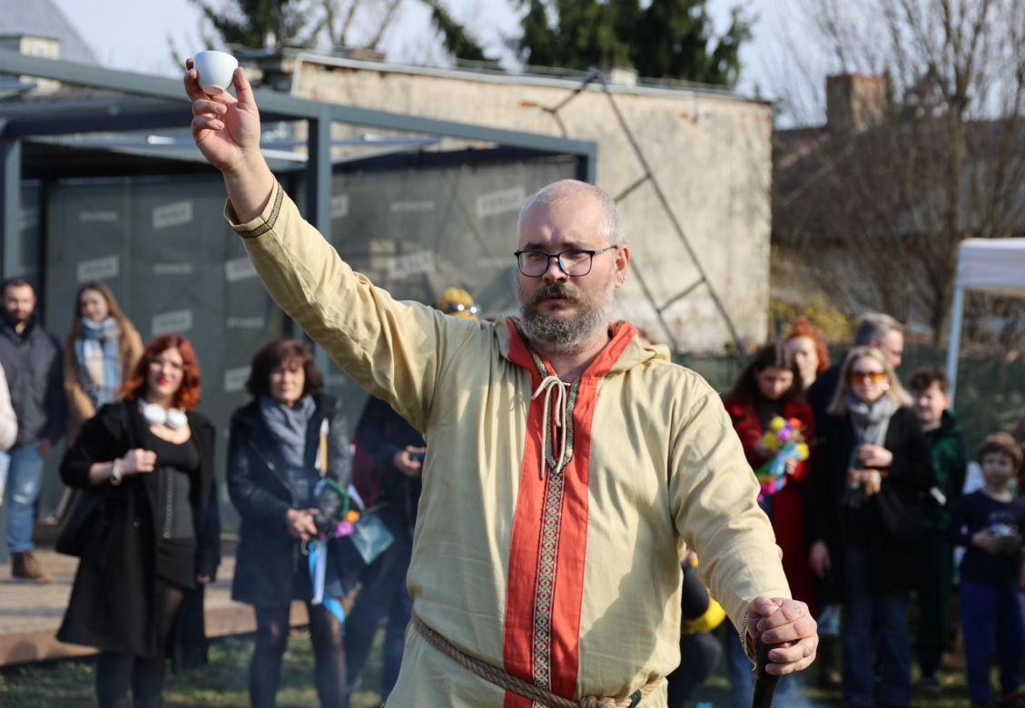 Jare Gody 2024 w Lublinie. Pożegnali zimę i przywitali wiosnę topieniem marzanny!