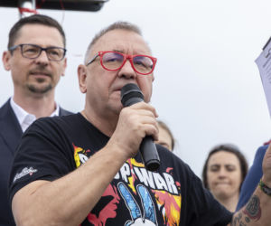 Jurek Owsiak z wizytą we Wrocławiu. WOŚP ma swoje rondo w mieście