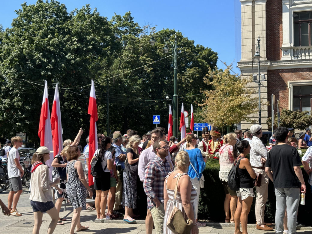 Święto Wojska Polskiego 2023 w Krakowie. Uroczystości na placu Jana Matejki
