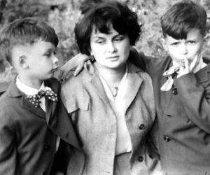 JAN MARIA TOMASZEWSKI. Bawiliśmy się z Jarkiem w rycerzy