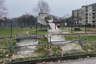 Betonowa zjeżdżalnia w Tychach