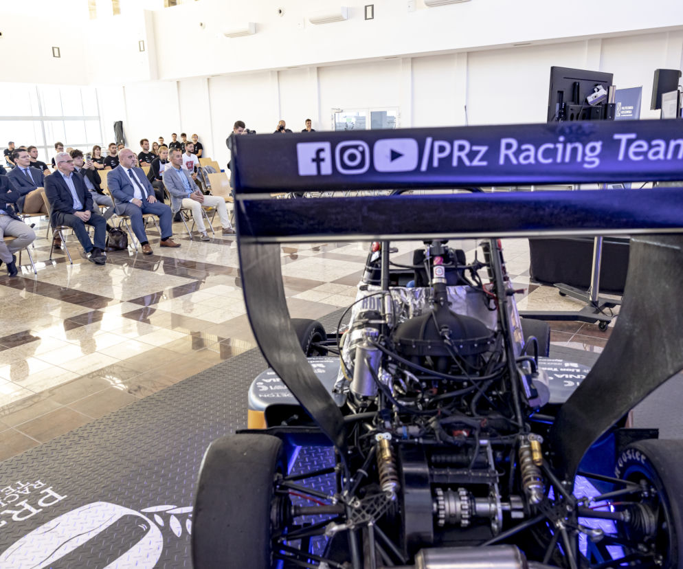 Studenci z  PRz Racing Team podsumowali swój sezon