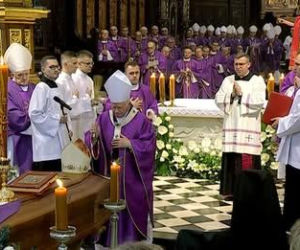Przemyśl: pogrzeb abp Józefa Michalika 