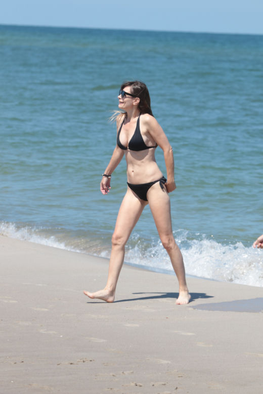 Wenus z Juraty czyli Agnieszka Dygant na plaży