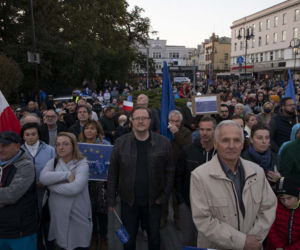 Opole zostaje w Unii. Protest na pl. Wolności [niedziela 10.10.2021]