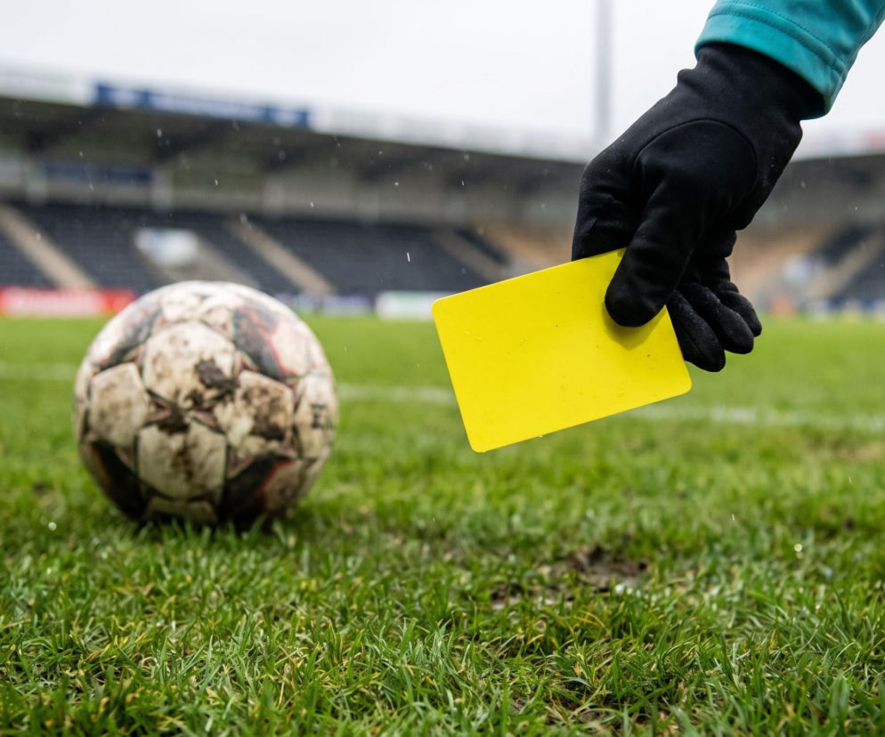 Ekstraklasa. Lech Poznań zremisował z Cracovią. Kto zdobył żółte kartki?