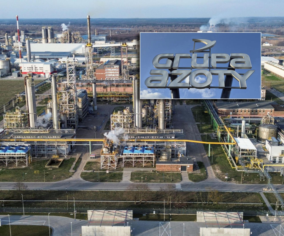 Widok z lotu ptaka na przemysłowy kompleks Grupy Azoty z widocznym dymem unoszącym się z kominów. Na pierwszym planie logo Grupa Azoty. Temat sporów i mediacji wokół inwestycji w Puławach można przeczytać na Super Biznes.