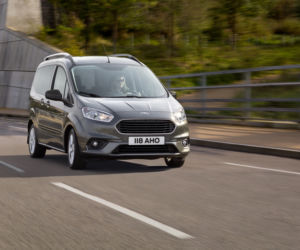 Ford Tourneo Courier lifting 2018