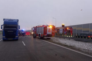 Tragiczny karambol na S8. Cztery osoby nie żyją