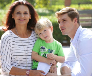 M jak miłość odc. 1406. Aleksandra (Małgorzata Pieczyńska), Marcin (Mikołaj Roznerski), Szymek (Staś Szczypiński)