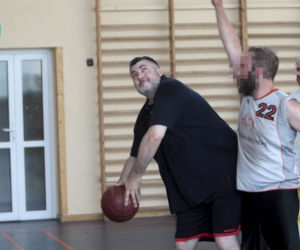Artur Dziambor walczy na parkiecie