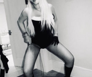 63-letnia Madonna rzuciła kochanka i od razu poszła w tango. 28-letni tancerz już się wyprowadził
