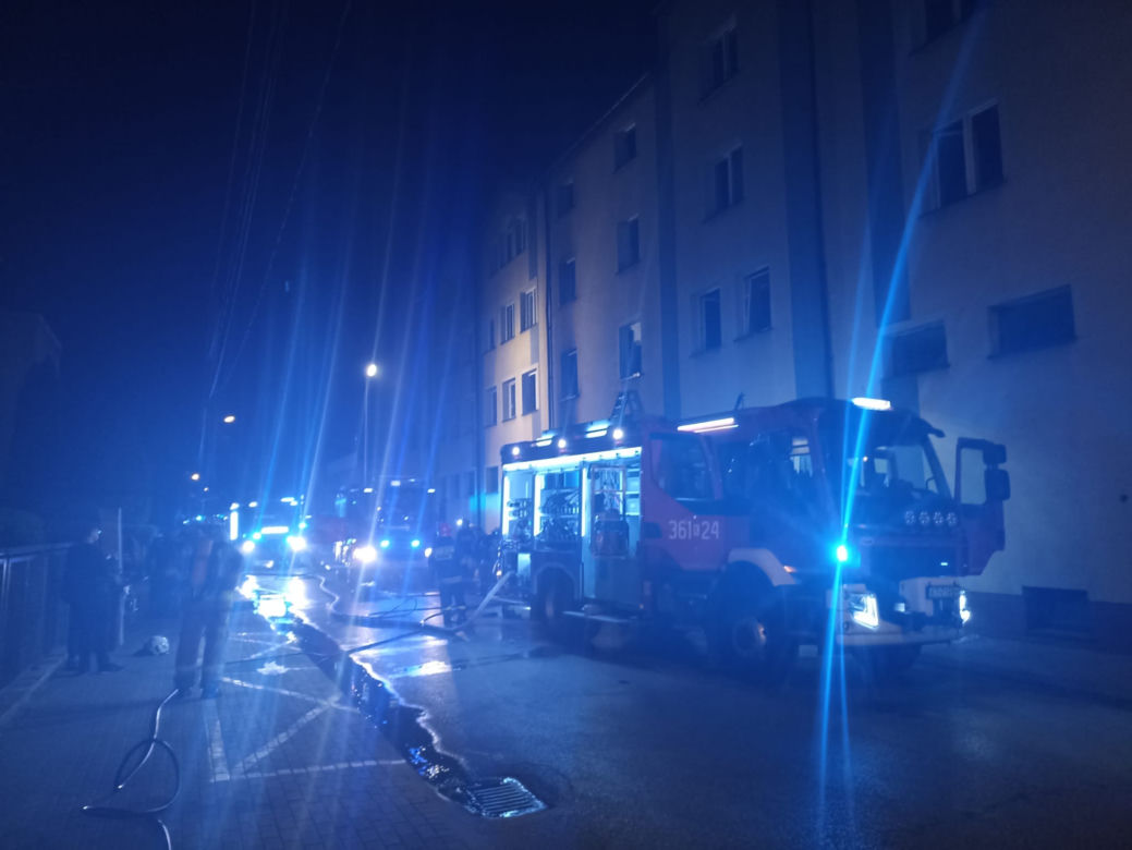 Pożar bloku przy ul. Przemysłowej w Tarnowie 31.05.2023r.
