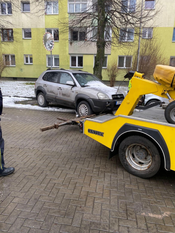 Straż Miejska w Świdniku wzięła się za wraki