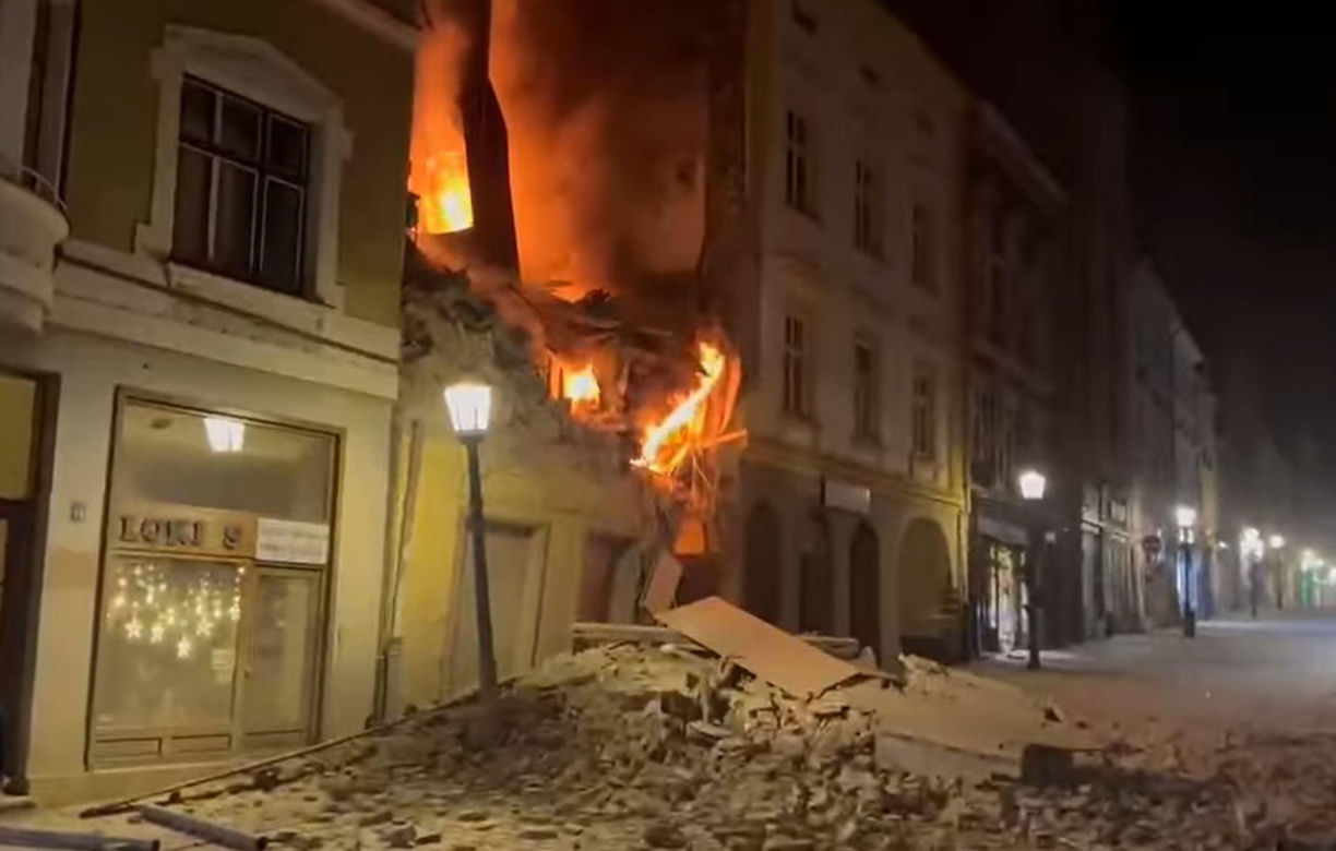 Runęła kamienica w Cieszynie. Trwa akcja ratownicza