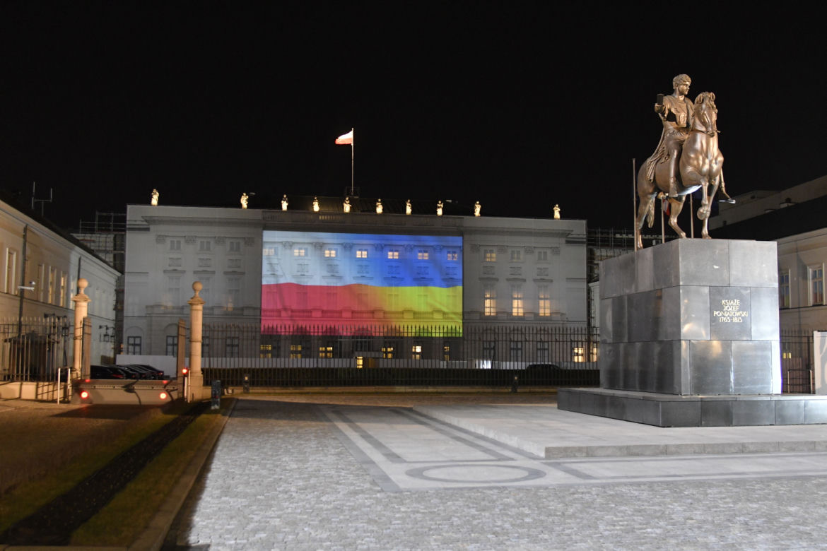 Wojna na Ukrainie. Z Warszawy płynie jasny przekaz. „Bądź dzielna Ukraino!”