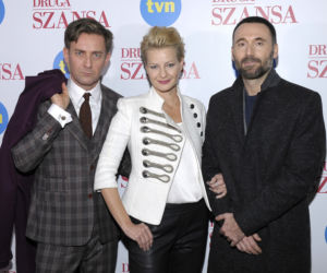 Druga szansa. Monika Borecka (Małgorzata Kożuchowska), Rafał Królikowski, Bartłomiej Świderski