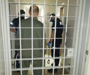 Wróciła do domu po 25 latach zza granicy, konkurent ZABIL ją siekierą