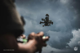 Ukraina z nową strategią obrony powietrznej. Jewhenij Chmara testuje drony przechwytujące przeciwko Shahedom