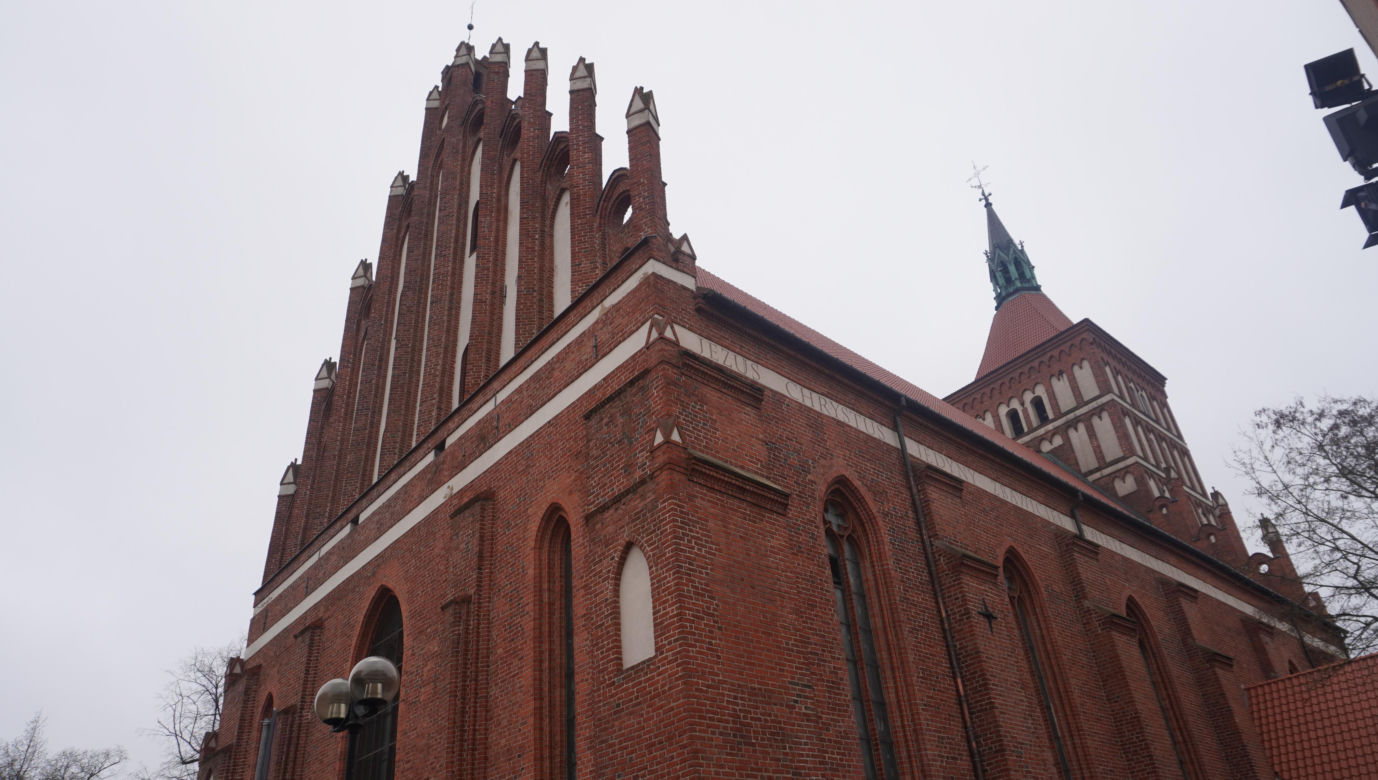 To najpiękniejszy zabytek w woj. warmińsko-mazurskim według AI. „Zachwyca strzelistą sylwetką”