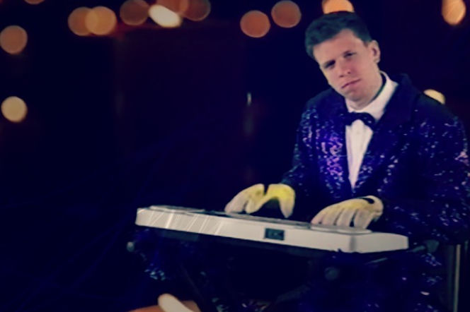 Wojciech Szczęsny jako gwiazda Eurowizji 2015