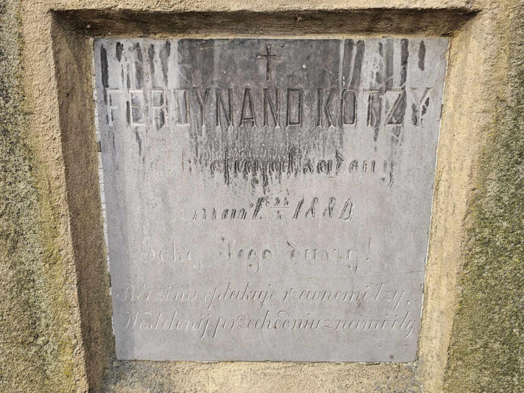  Co pisano na nagrobkach w minionych wiekach?