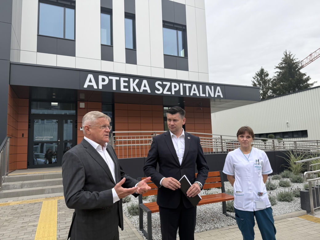 Rewolucja w krakowskim szpitalu. Roboty zaczęły produkować leki