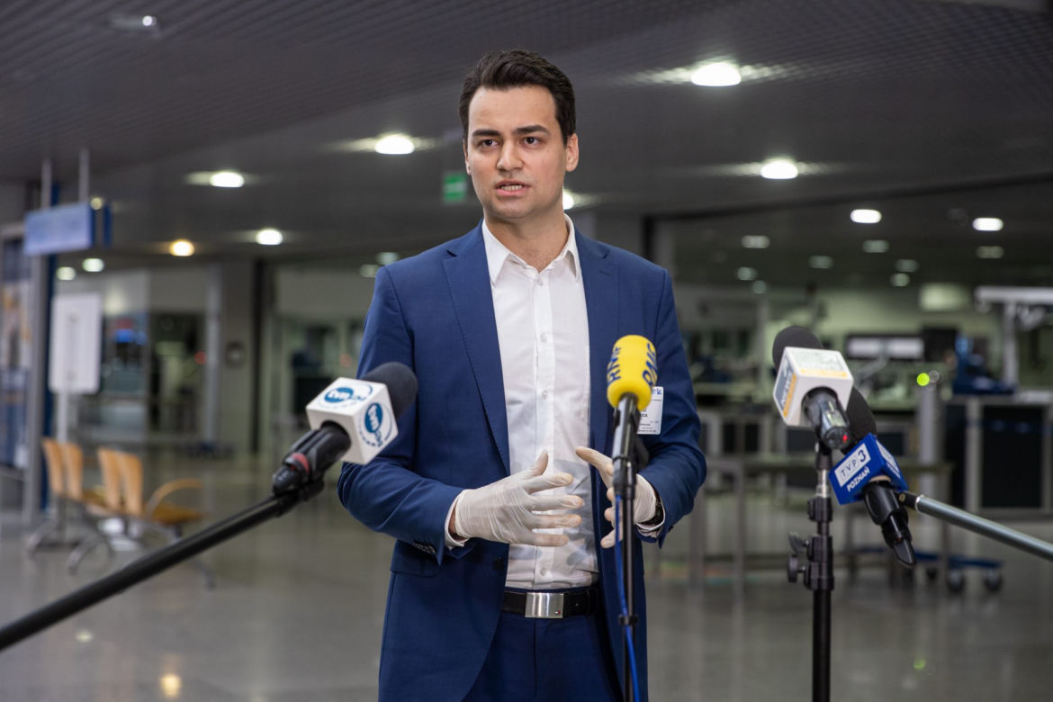 W Poznaniu wylądował samolot z darami dla szpitali od Dominiki Kulczyk