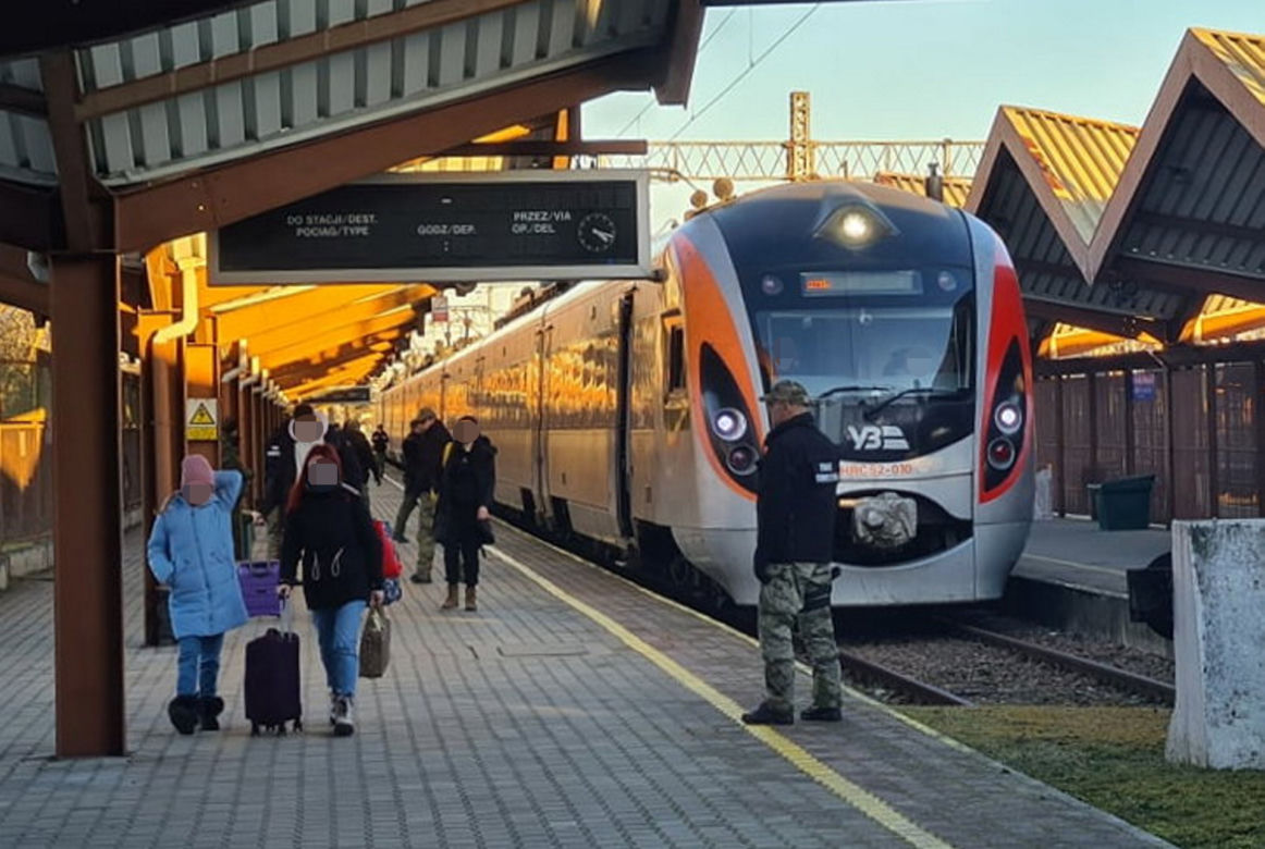 Wojna na Ukrainie. Pociąg z Kijowa przyjechał do Przemyśla