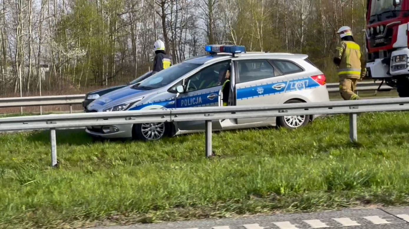 Tragiczny wypadek na A2 pod Otwockiem. Jedna osoba nie żyje, są ranni