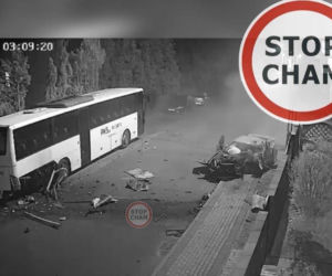 Makabryczny widok po nocnym wypadku. Hyundai roztrzaskał się na poboczu
