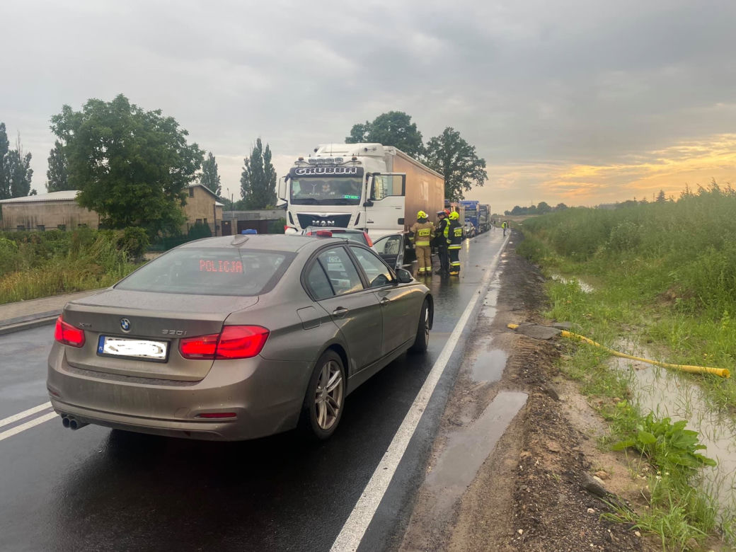 Koszmarny wpadek w Wiągu pod Świeciem. Nie żyje 40-letni Ukrainiec