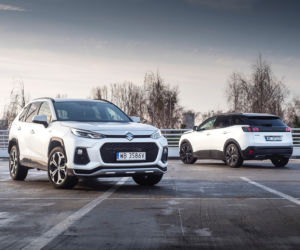 Suzuki Across Plug-in Hybrid i-AWD vs. Peugeot 3008 HYbrid4